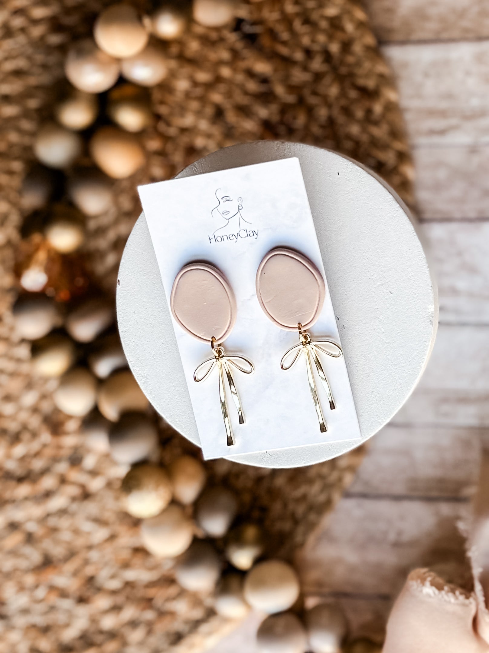 Organic Circle Dangles w/bow Charms
